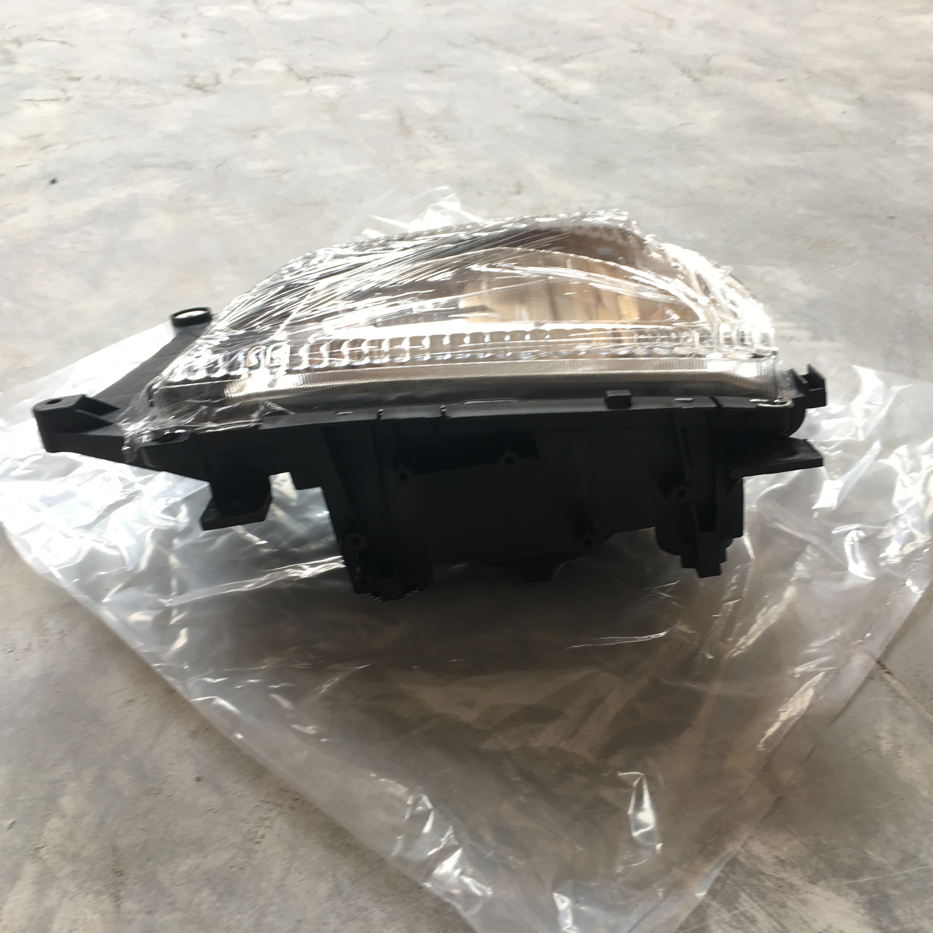 head lamp-LH-Manu