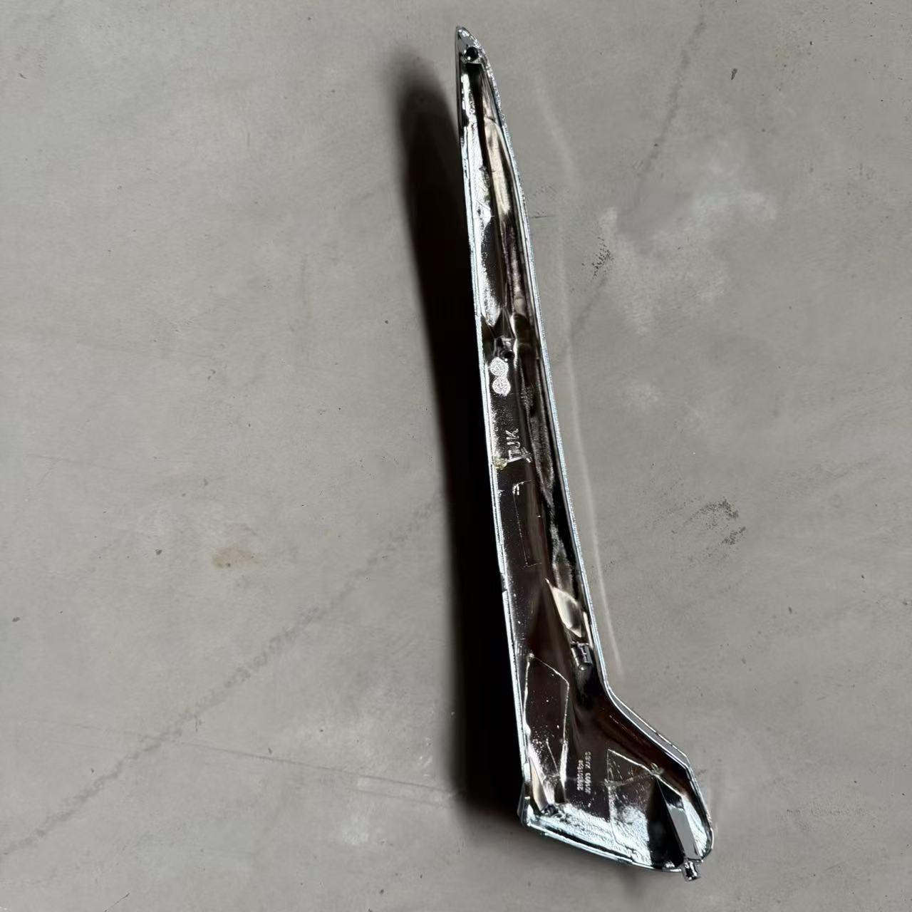 FOG LAMP COVER CHROME LH