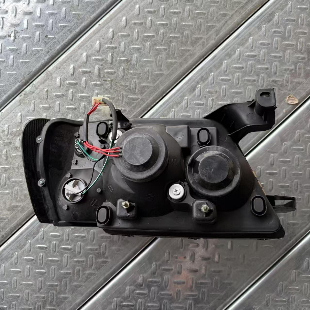head lamp-R