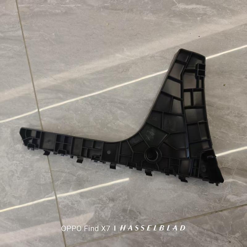 FRONT BUMPER BRACKET LH