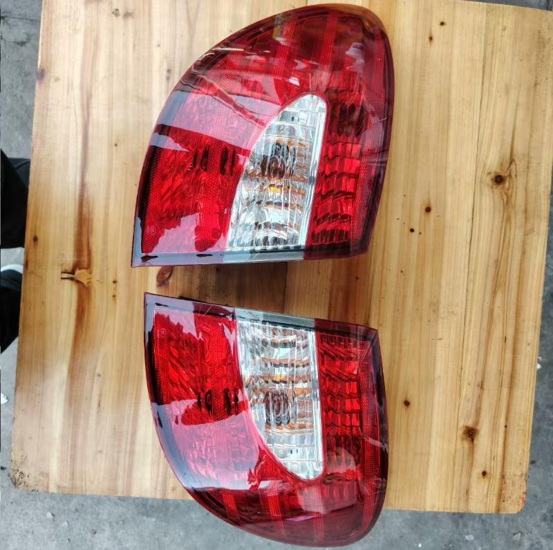 TAIL LAMP OUTER LH
