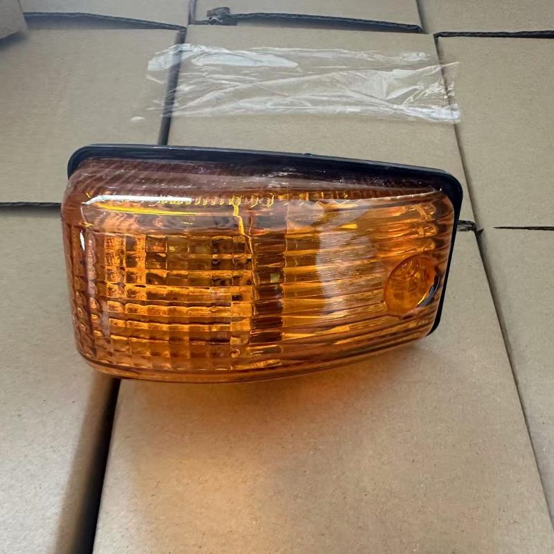 Luz de puerta derecha - 81730-E0081 - 3