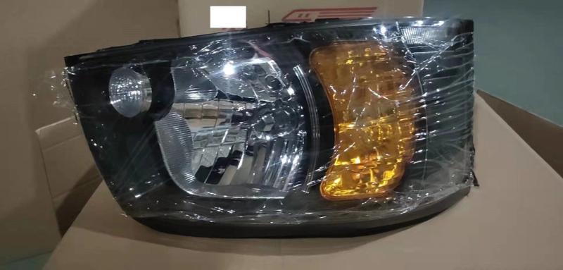 HEAD LAMP RH - 4121200W5000/4121200W5000 - 3