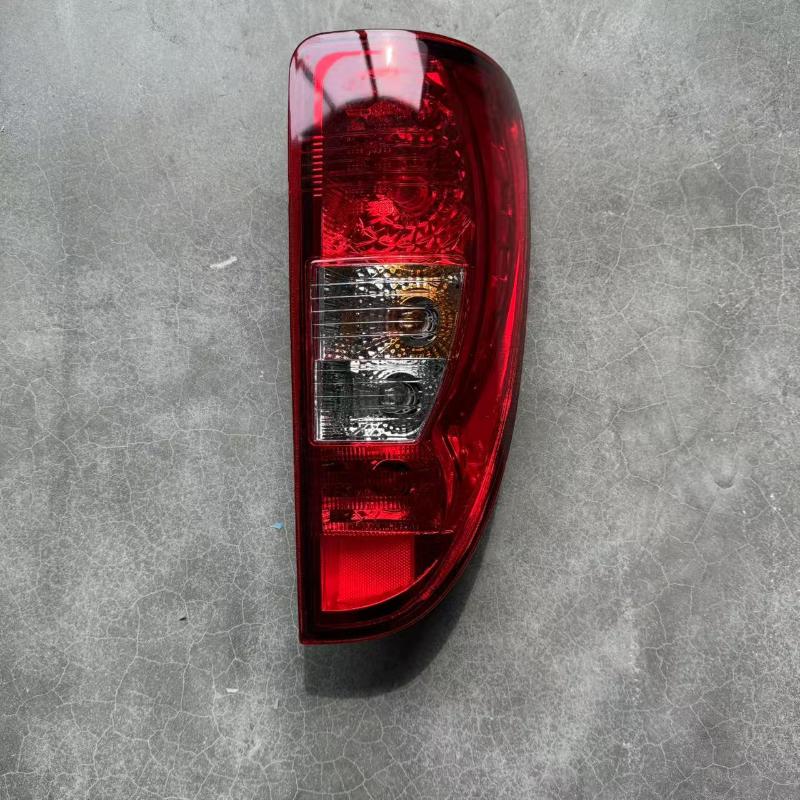 后尾灯 RH - 9P2-13404AB