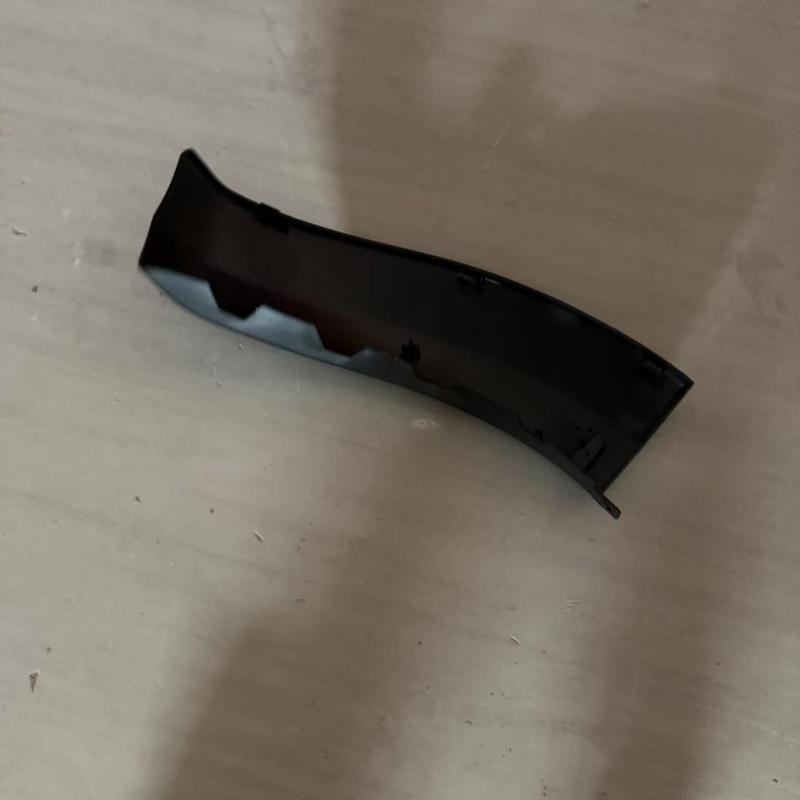 FRONT BUMPER SIDE GUARD RH