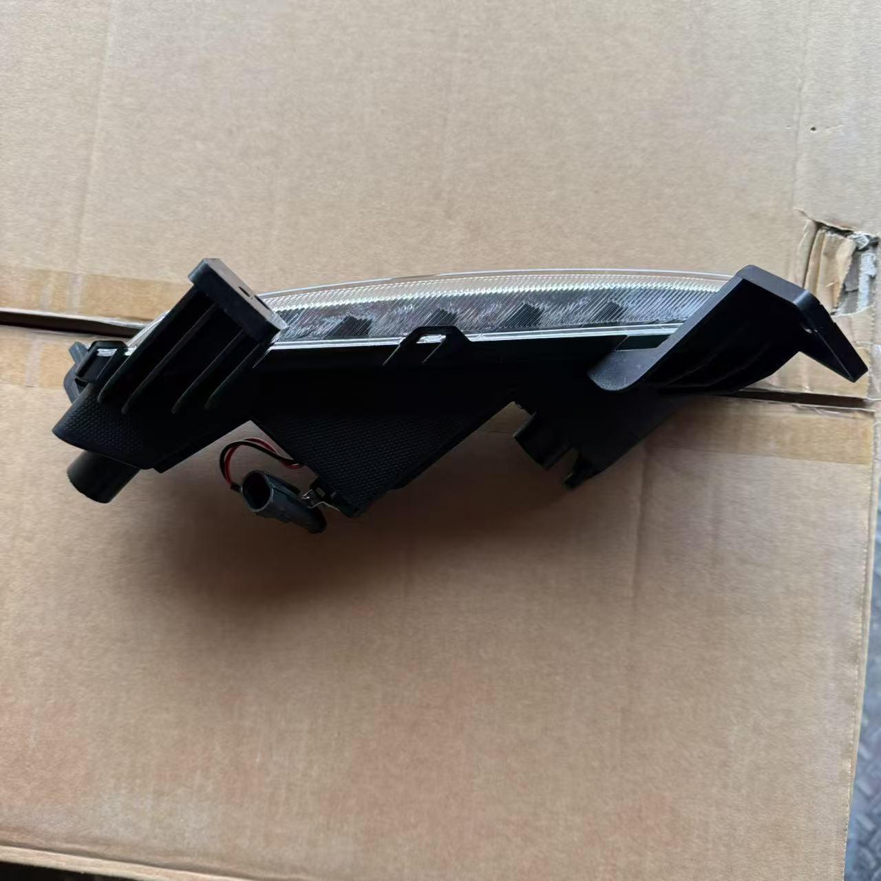 DAYTIMR RUNNING LIGHTS RH