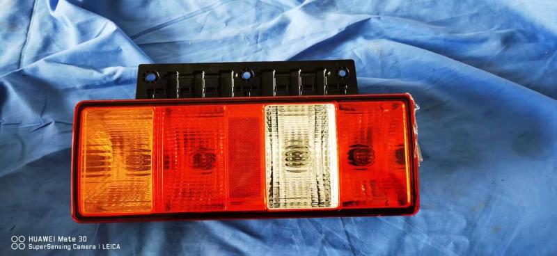 TAIL LAMP 12V/24V LH - CA100095910 - 3