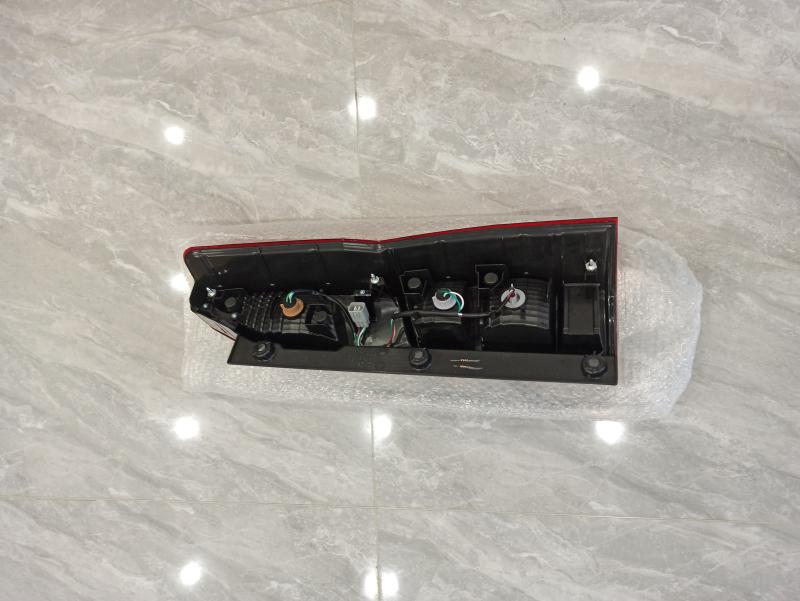Tail Lamp - 81551-26490 - 4