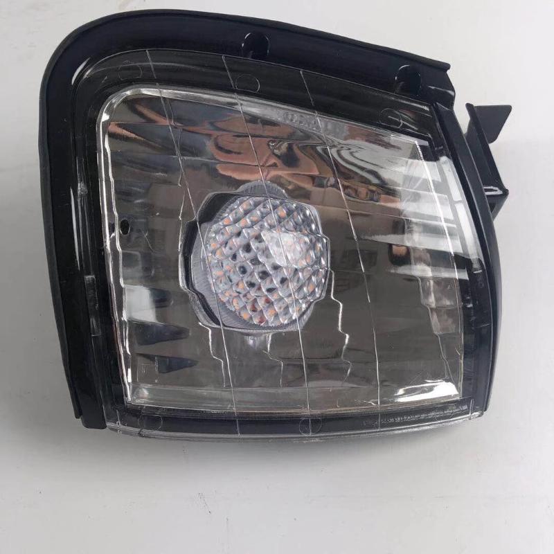 Corner Light R - 3712060-44KA - 3