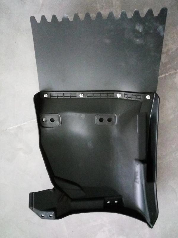 Fender RH - IZ004052-RH/ 5002831P301/8973877507 - 2