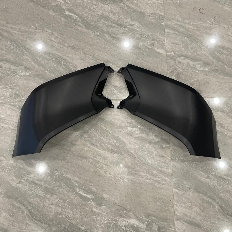 Headlight trim strip