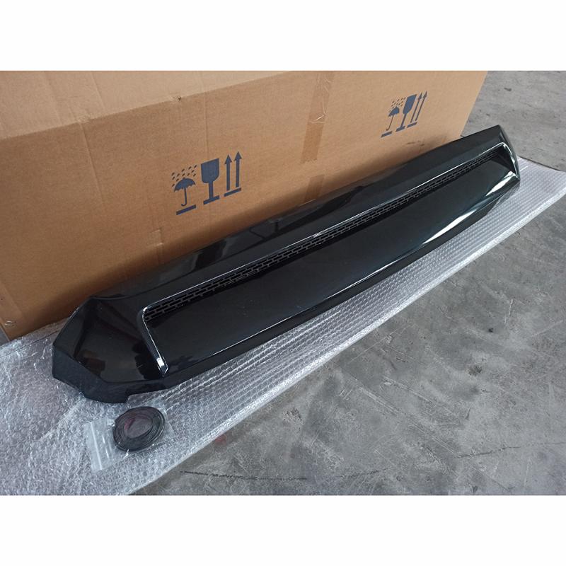 Kaputta parlak şeritlerin elektrokaplanması - 76180-0C010 - 3