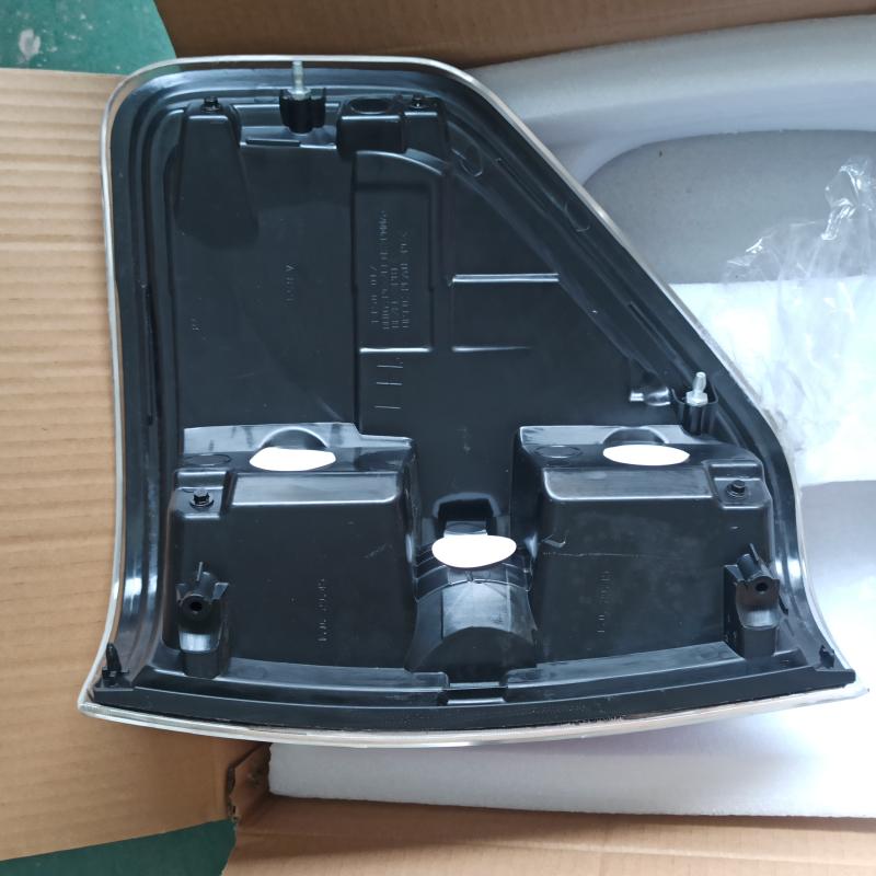 Luces traseras - BL3Z-13404-AB - 4