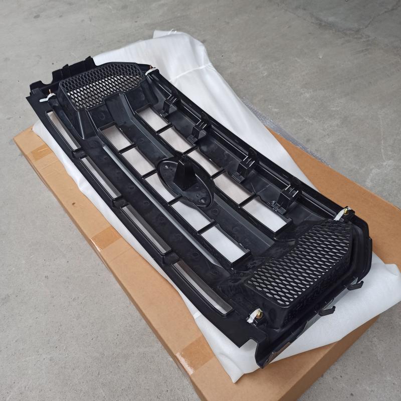 grille - FL3Z-8200-AA - 4
