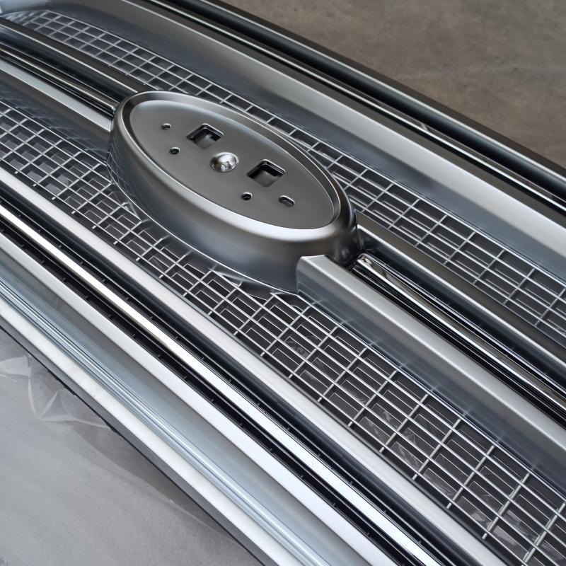 grille - FL3Z-8200-MA - 4
