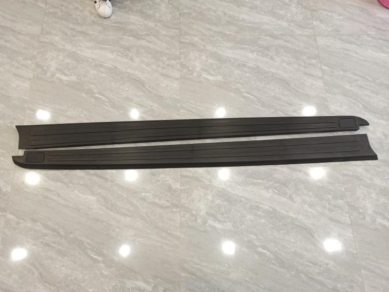 left and right upper decorative panels