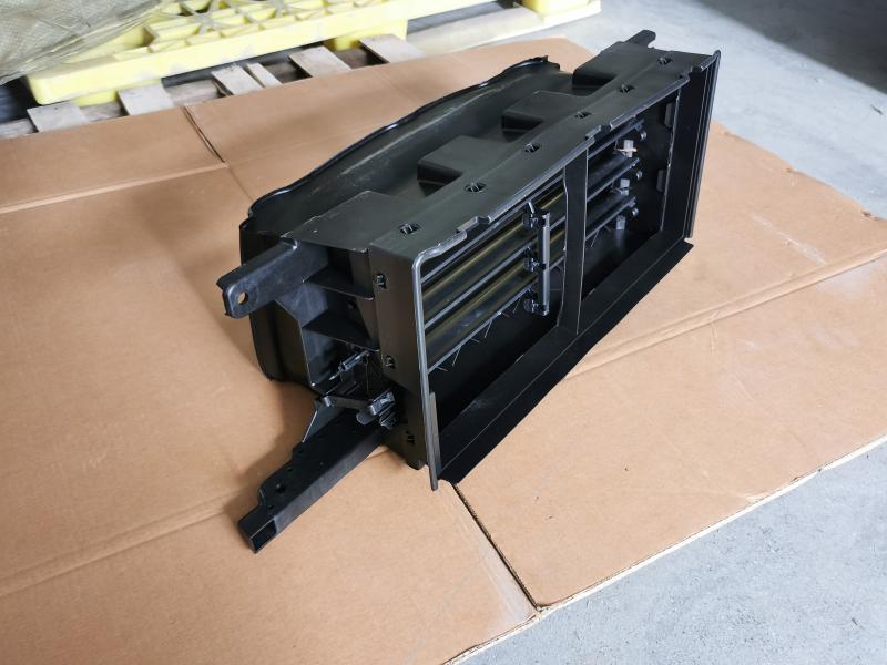 fan cover - FL3Z-8475-D - 6