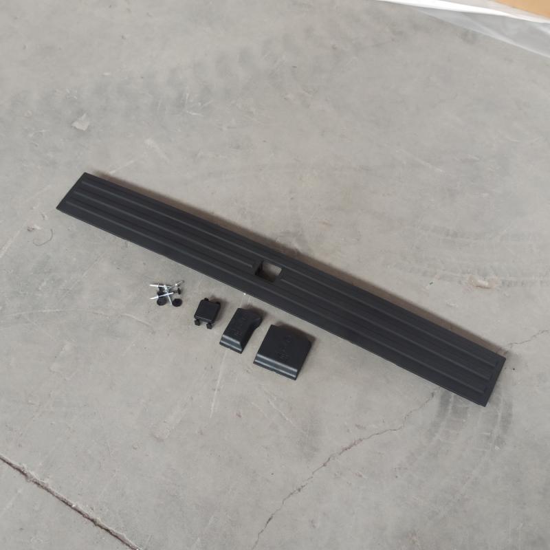 Placa de escalera - FL34-99402A48-A - 3