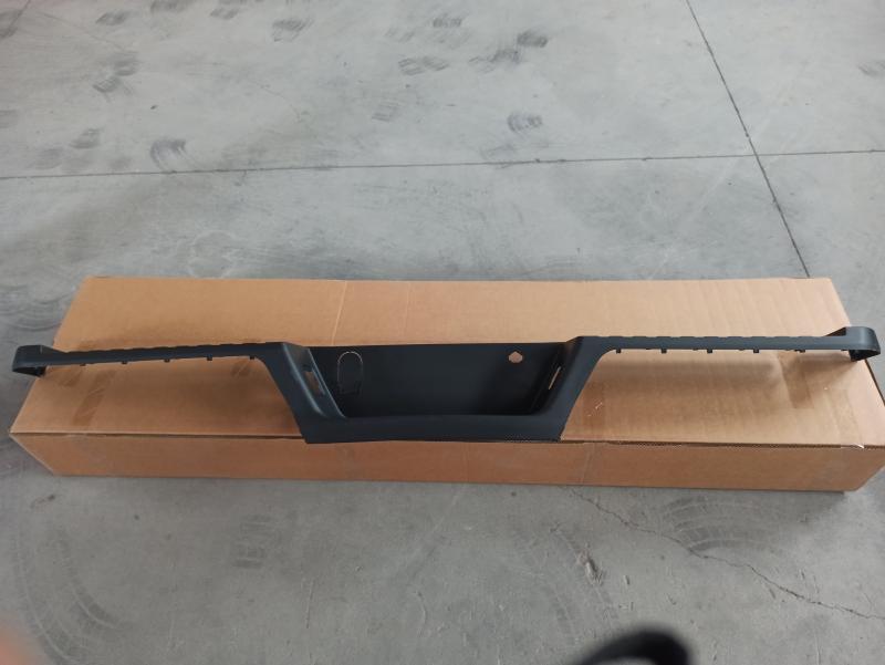 Pedal del parachoques trasero - HL34-17B810-BDW - 5