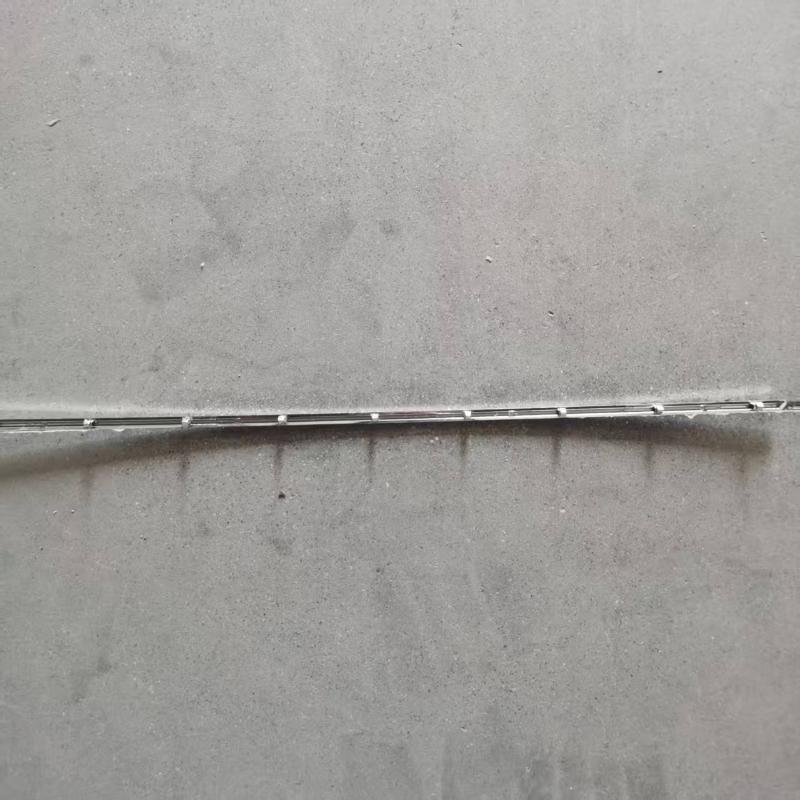 Front Bumper Strip Middle - CNHC15-17799-ACH - 2