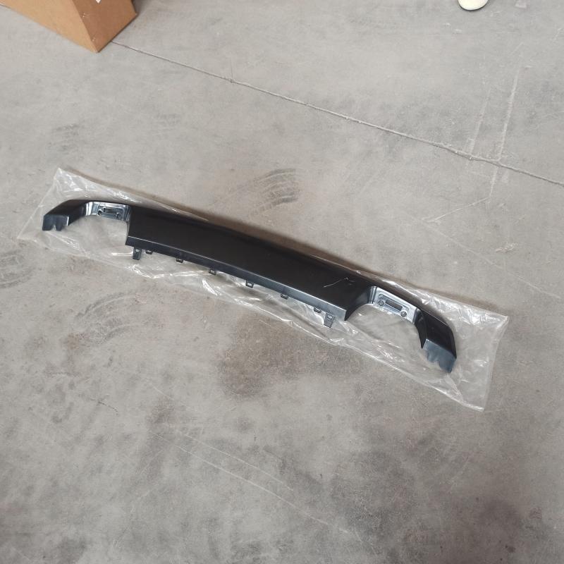 front bumper lower trim panel - ML3Z-8419-BAPTM - 3