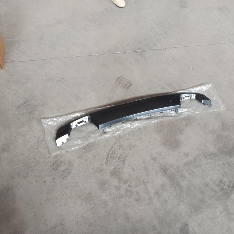 front bumper lower trim panel - ML3Z-8419-BAPTM - 4