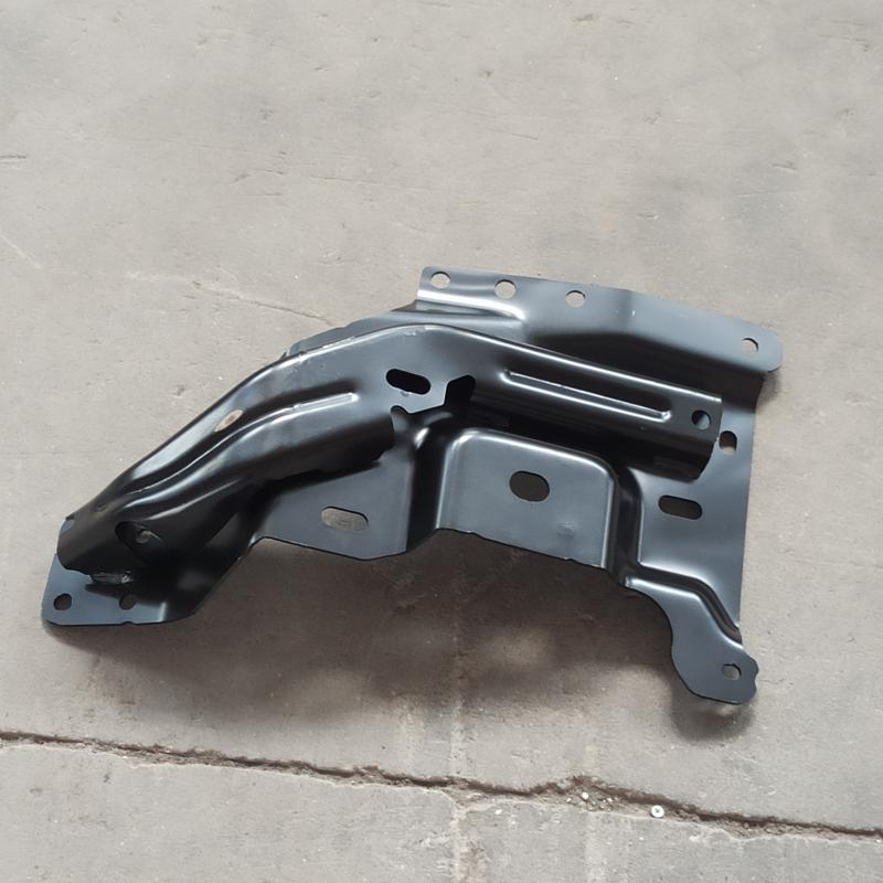 front bumper bracket - ML3Z-17B984-A - 5