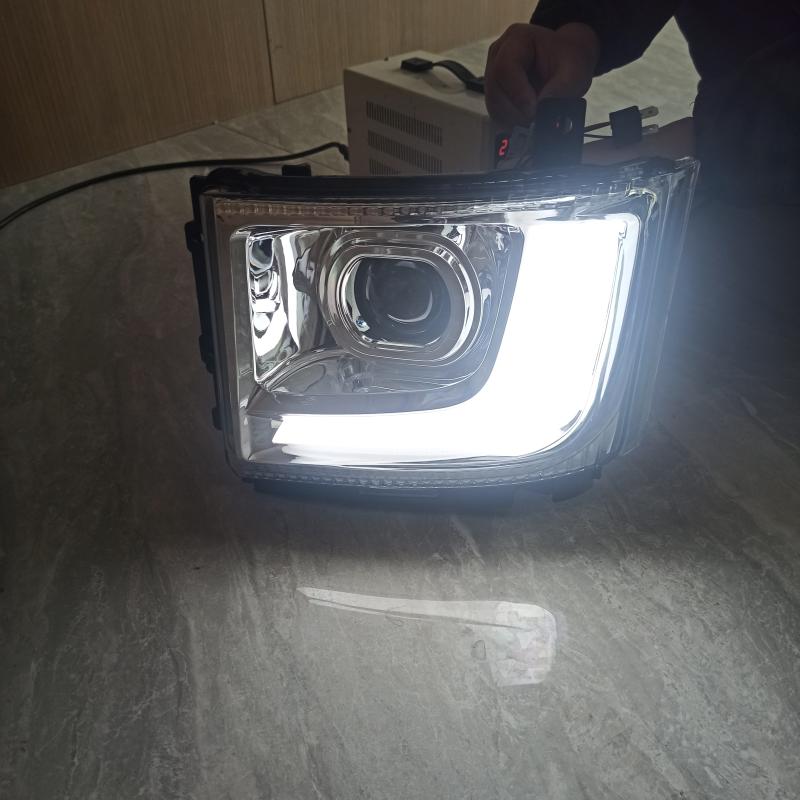 前大灯 LED LH+RH