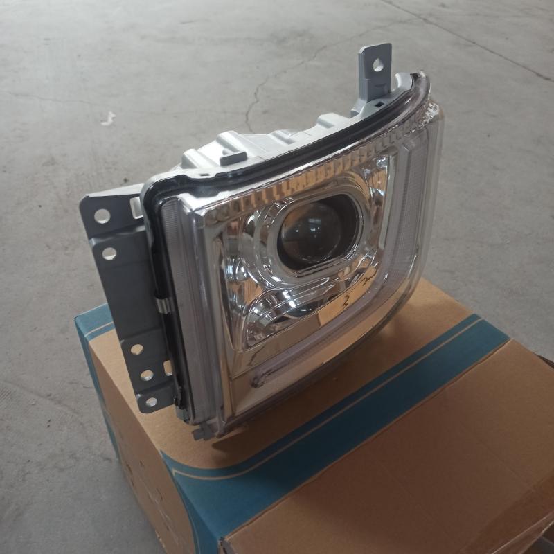 Front Head Lamp LED LH+RH - IZ004001-LED4 - 4