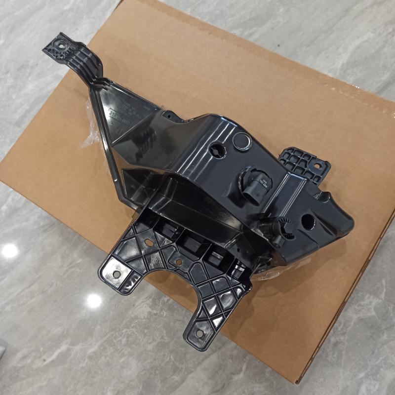 Противотуманные фары, низкая конфигурация - ML3Z-15200-A - 4