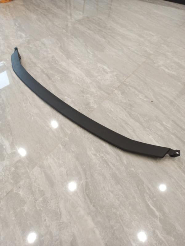 Front bumper lower trim