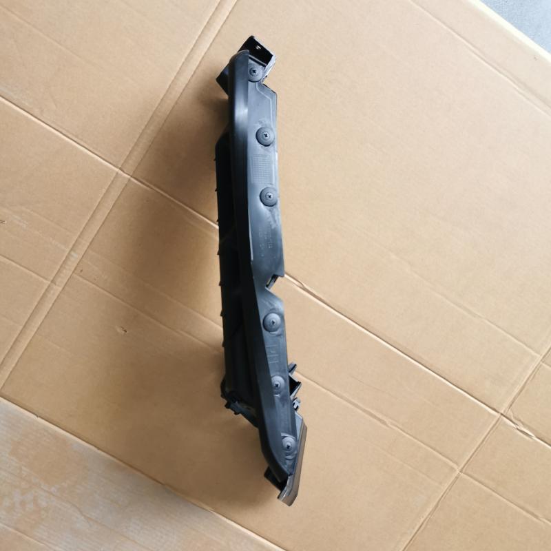Кронштейн рамы фары - HL3Z-17C947-D - 5