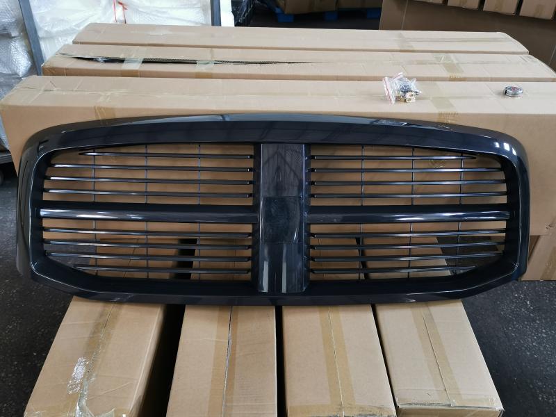 Grille black