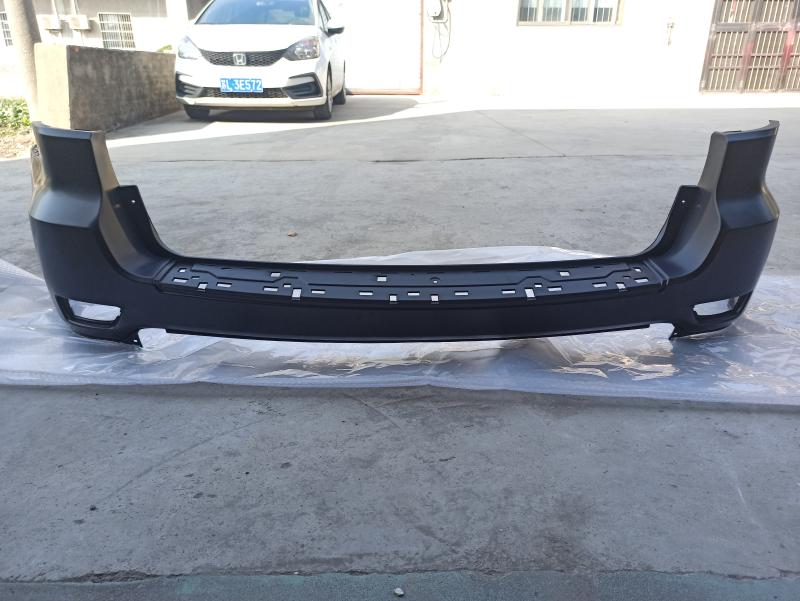 Upper rear bumper