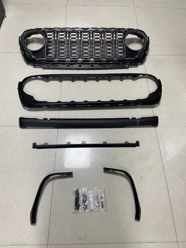 Front grille bumper - 7HQ99RXFA - 2