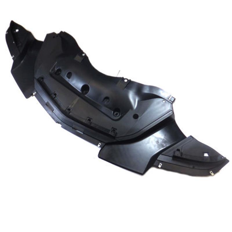 Front bumper lower tray