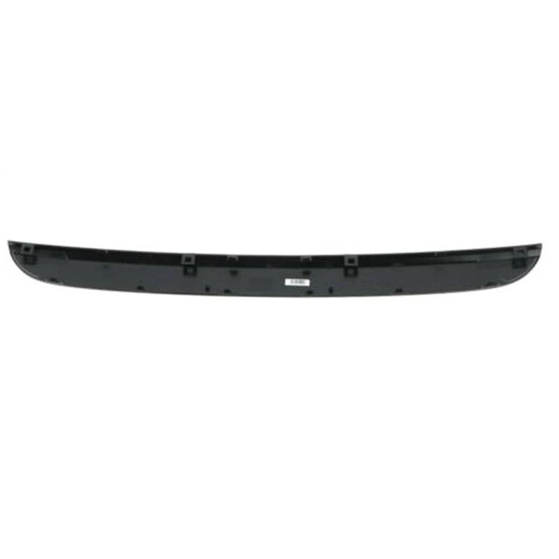 Front bumper lower grille trim strip