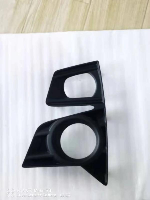 雾灯框RH