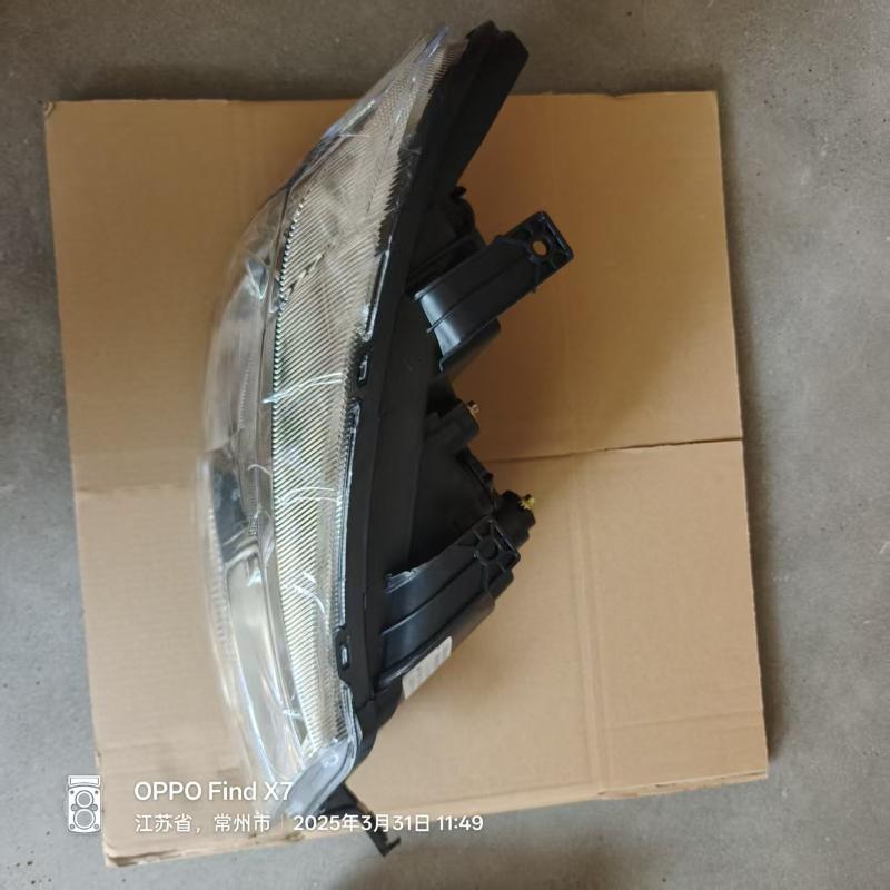 Front headlight manual (LH/RH) - 4121010-FA01 - 5