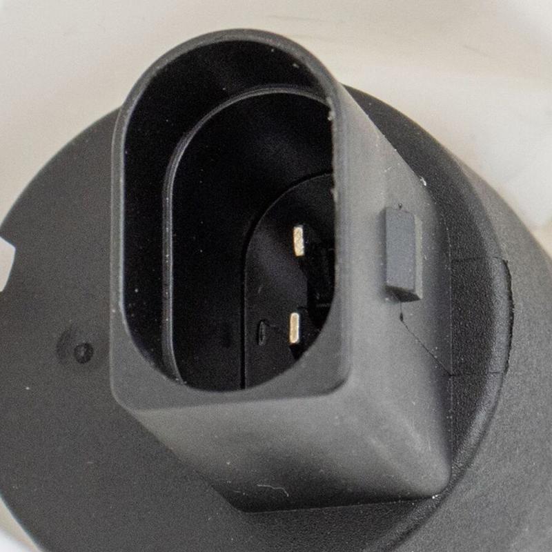 windshield wiper fluid reservoir