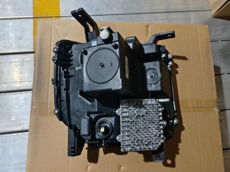 Front headlamp