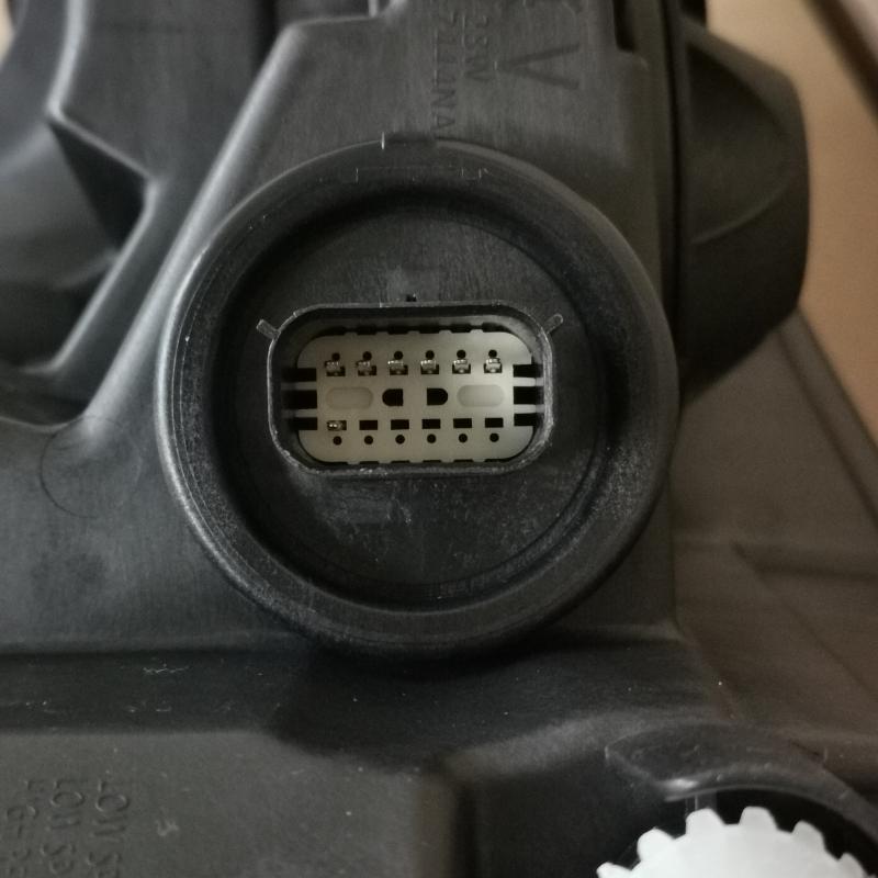 headlamp - 84945165 - 3