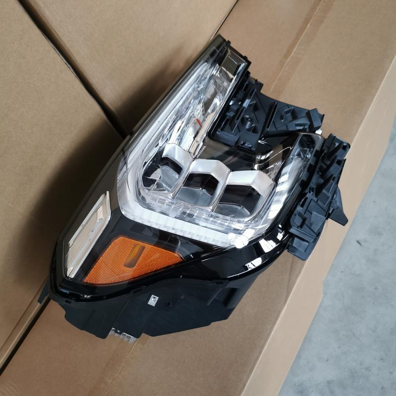 headlamp - 84945165 - 6