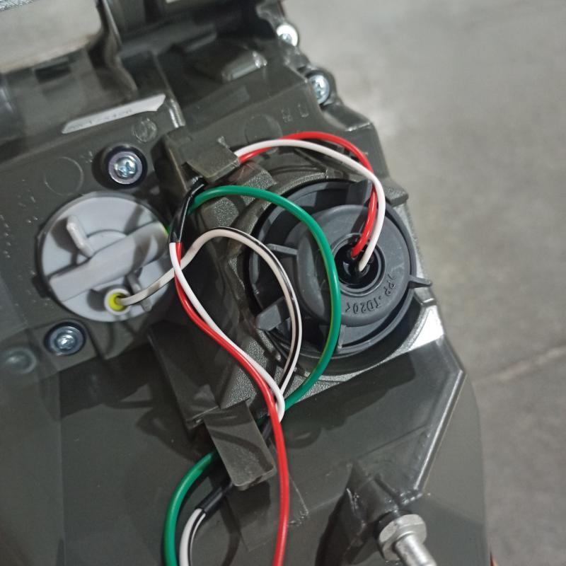 Luces traseras - EB3Z13404C - 5