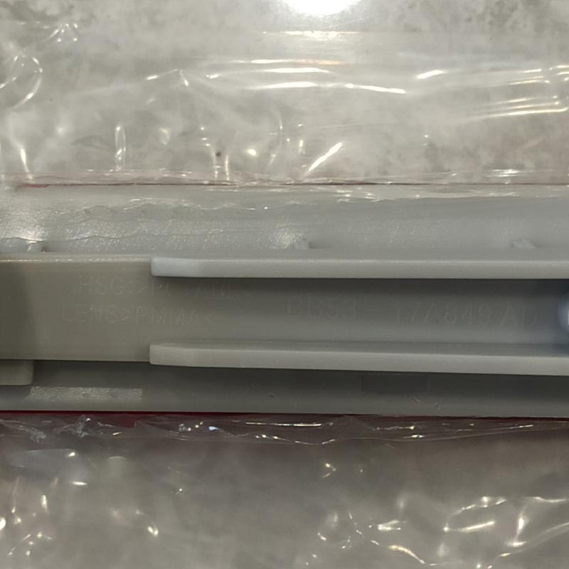 Arka tampon lambaları - DB53-15K272-AD - 6