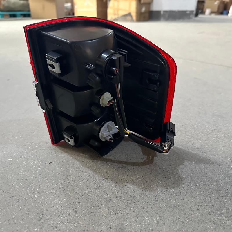 الضوء الخلفي الأيسر - D4133-00100017 - 5
