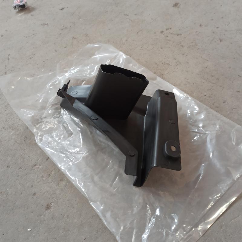 Front bumper inner small bracket - KB3Z-15266-F - 5