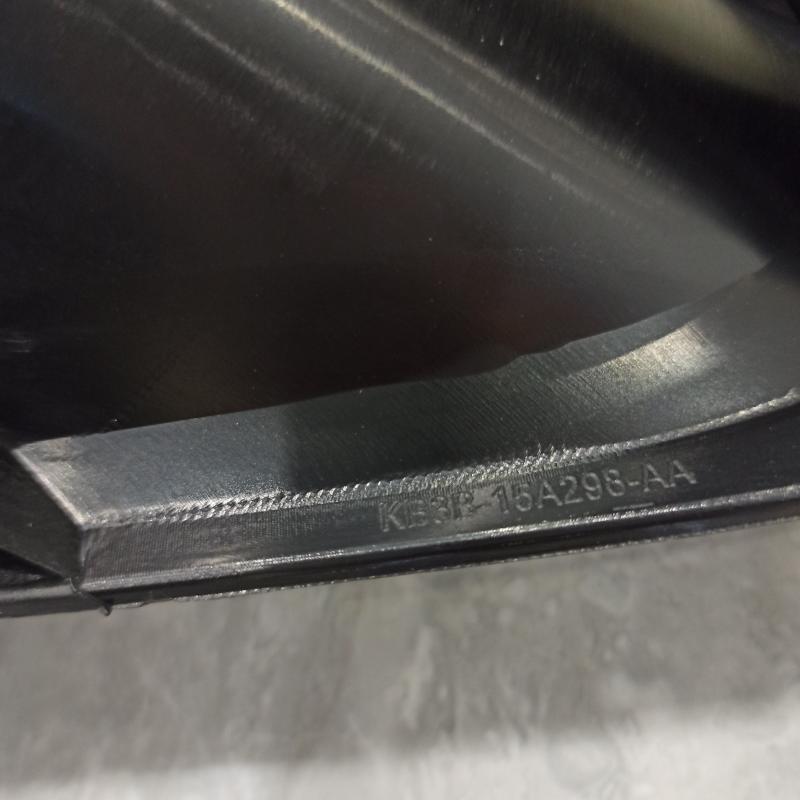 Sis lambası çerçevesi - KB3Z-15266-A - 3