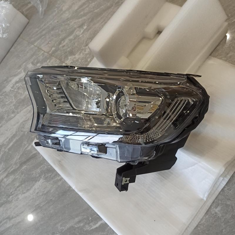 Orijinal farlar - EB3B-13W030-LK - 6
