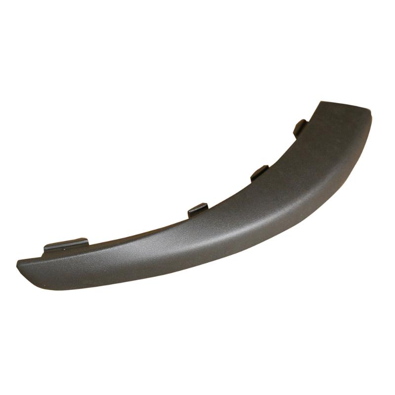 Rear bumper trim